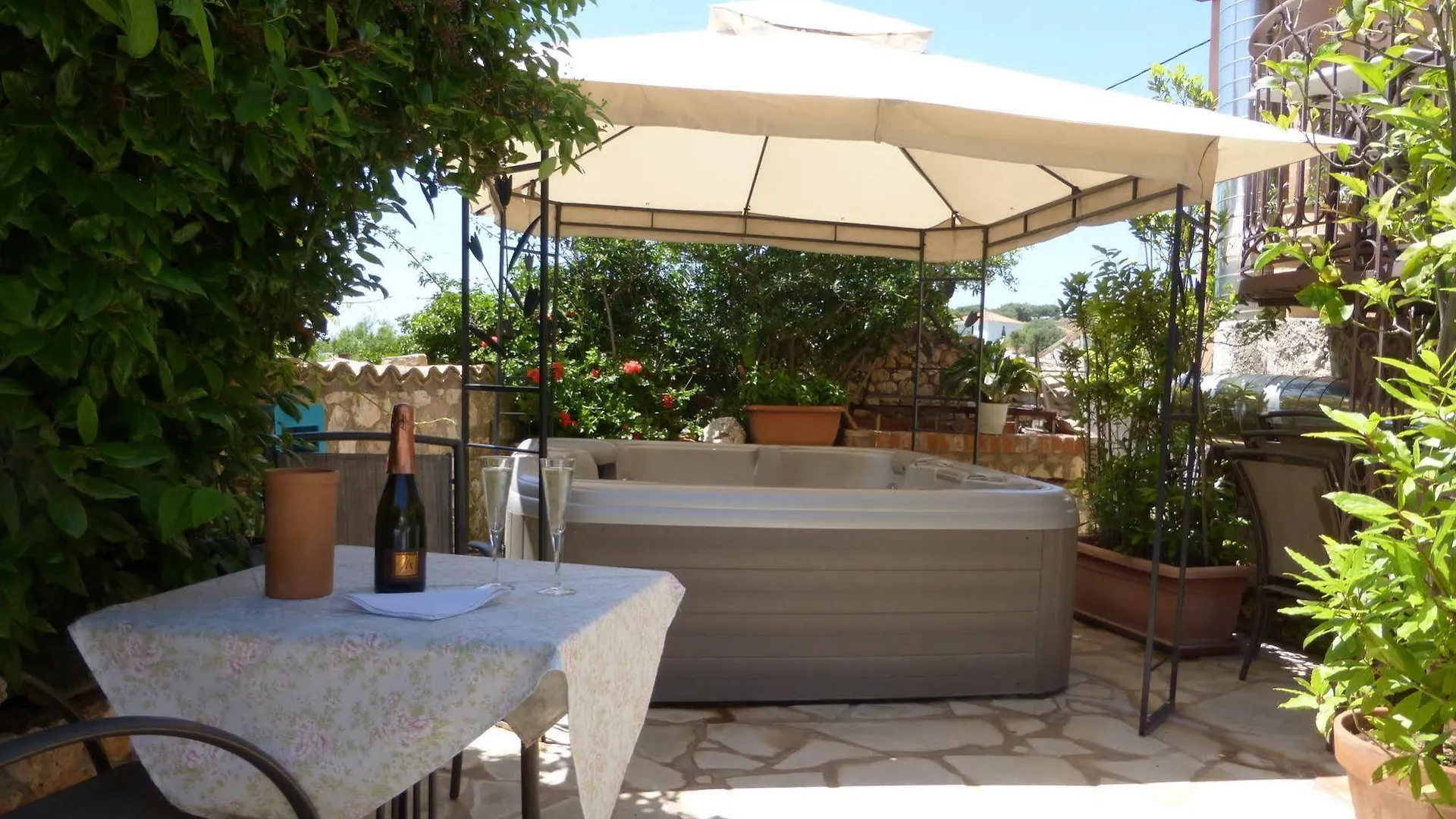 Museum Hotel George Molfetas Argostoli  Argostoli (Kefalonia)